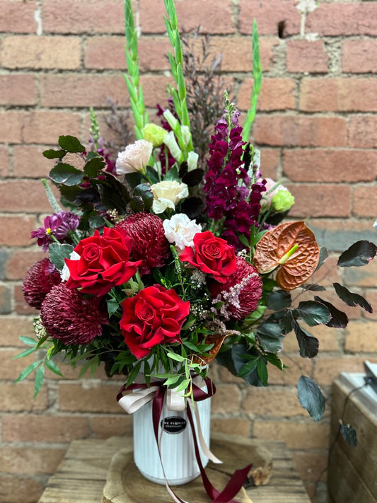Extravagant Red – Vase