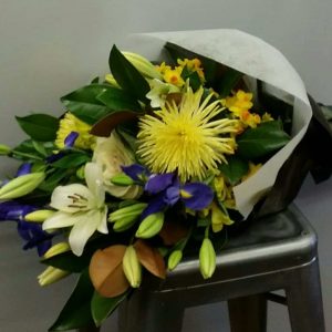 Golden Point flower delivery